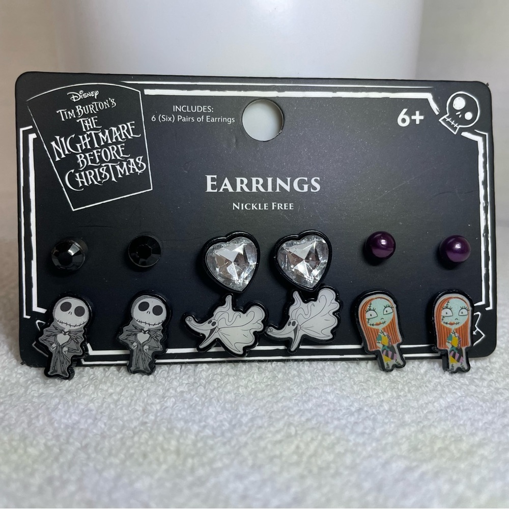 Nightmare Before Christmas 6 Pairs Of Post Back Earrings. New
